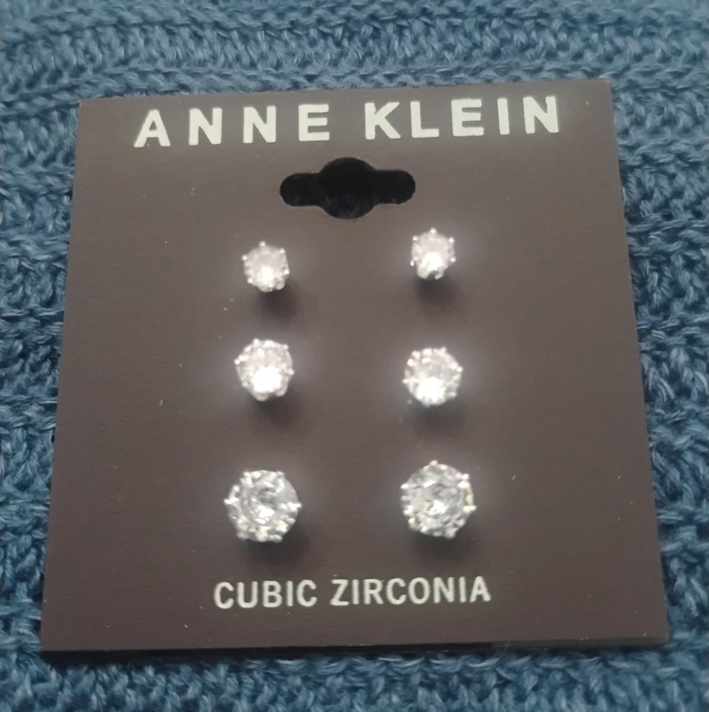 Anne Klein Silver Cubic Zirconia Stud Earrings Gift Set 3 Pairs NWT - Picture 5 of 6